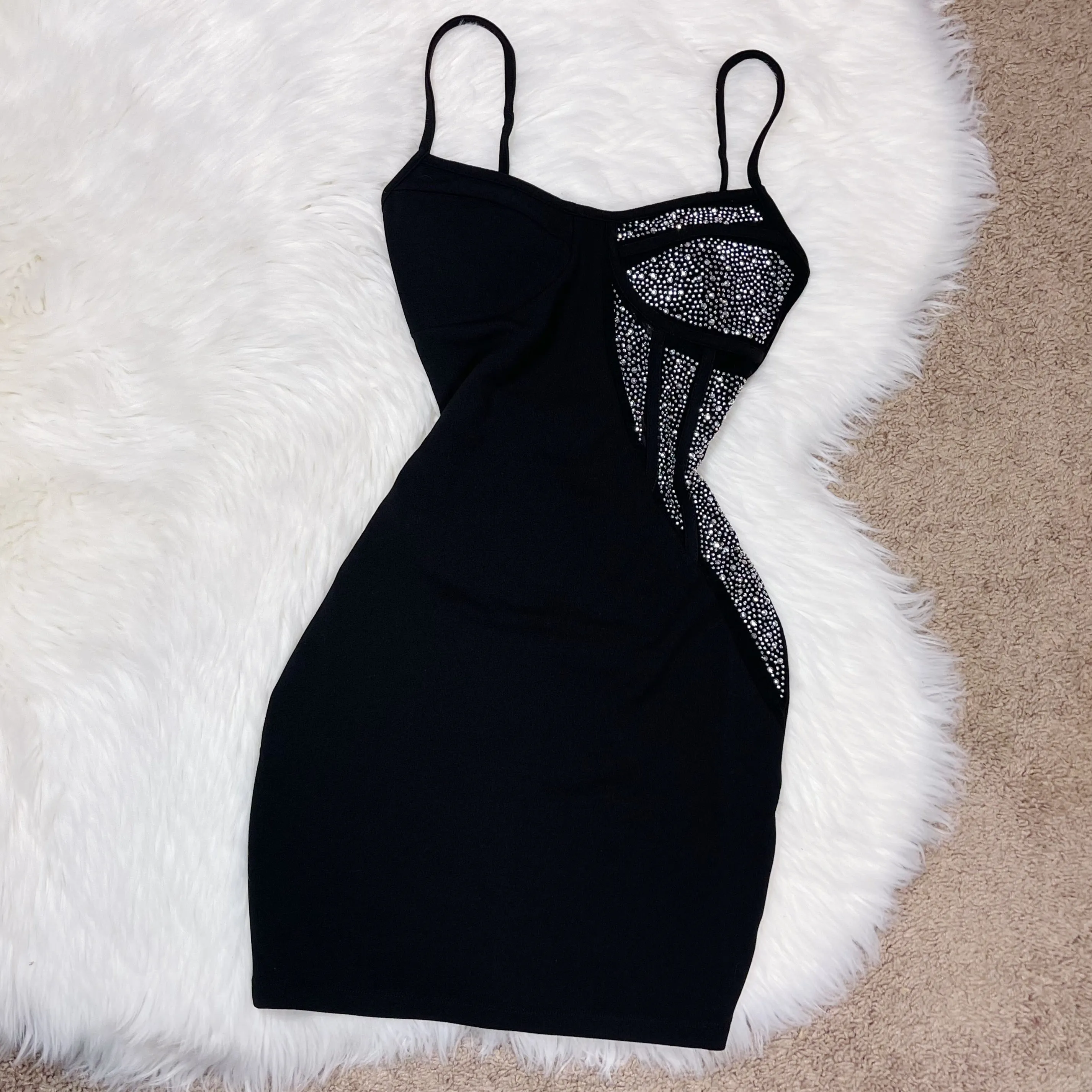 GLAMOROUS Dress - Black