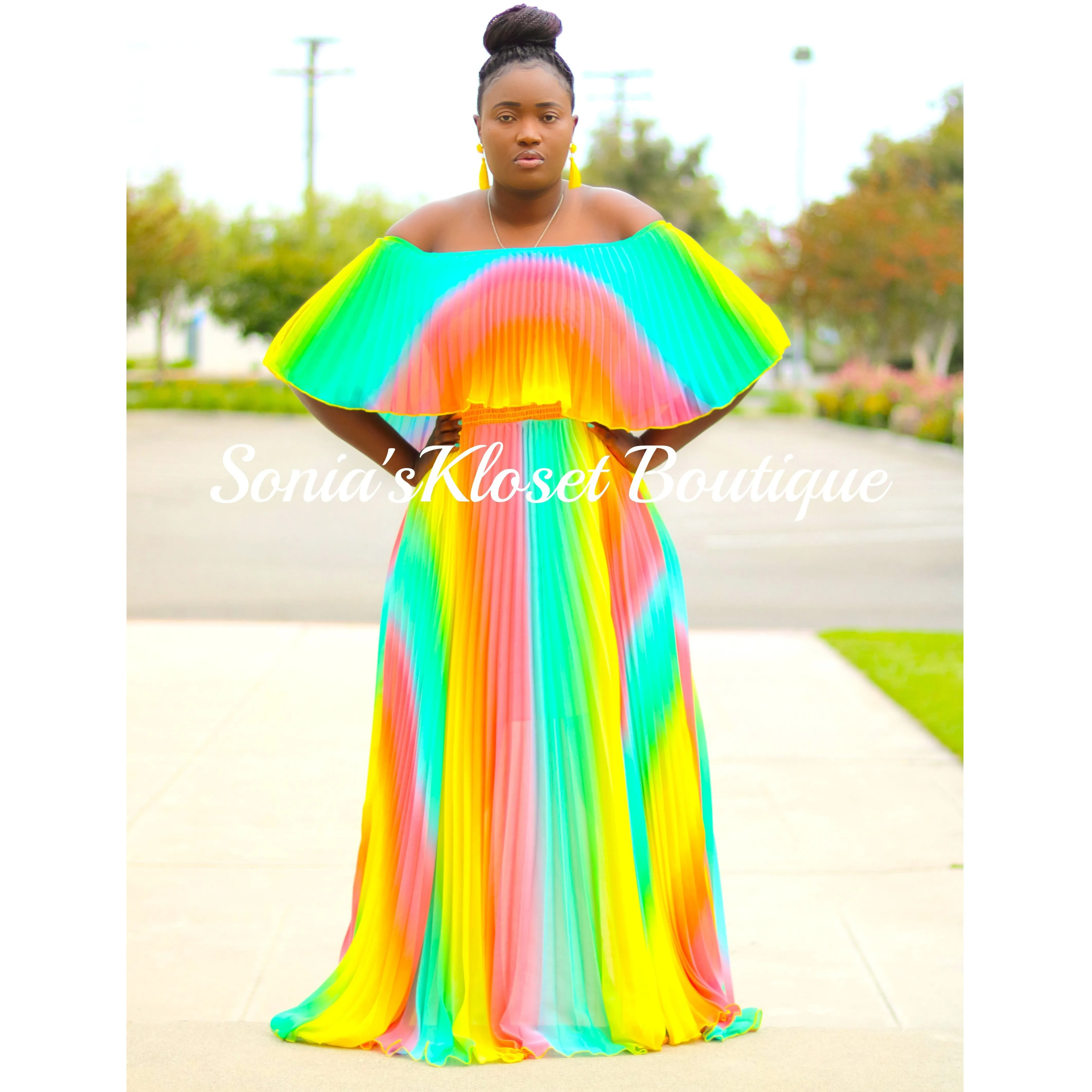 GLAMOROUS GOWN