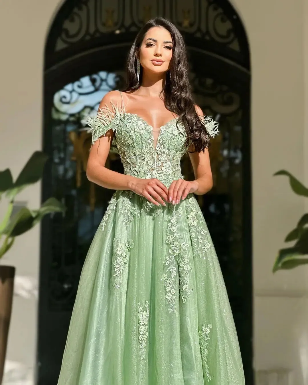 Glamorous Strapless Prom Gown